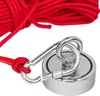 A close-up of a magnet fishing set, showing the magnet, rope, and carabiner. Produktbild-Vorschau