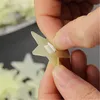 100 Stück 3D-Sterne, die im Dunkeln leuchten – Leuchtende Produktbild-Vorschau 4