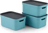 Three blue storage boxes with dark gray lids are stacked and arranged on a white background. Produktbild-Vorschau