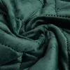 HOMLA TUALA Samt gesteppte Tagesdecke grün 200x220 cm Produktbild-Vorschau 6