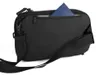 XD DESIGN Urban Water Resistant Sling Bag Black P706.2701 Náhled obrázku produktu 6