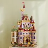 A LEGO castle set is displayed on a surface against a light green wall. Produktbild-Vorschau