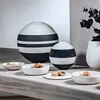 Villeroy & Boch La petite Boule Set à grignoter Noir Blanc Voir les images du produit 3