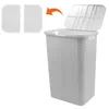 Panier à linge en plastique blanc avec couvercle, aspect Voir les images du produit 3