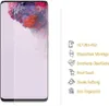 A smartphone screen protector is shown next to a smartphone displaying a floral image. Feature icons and text are displayed to the right of the screen protector. Produktbild-Vorschau