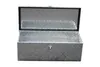 An open aluminum toolbox with a diamond plate pattern. Náhled obrázku produktu
