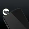 A close-up view of the corner of a black smartphone with a protective screen protector applied. Anteprima dell’immagine prodotto
