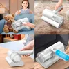 Weißer Handstaubsauger in einer vierteiligen Collage, die Teppich, Sofa und Bett reinigt Náhled obrázku produktu