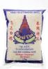 A bag of Thai glutinous rice with branding and text in multiple languages. Podgląd zdjęcia produktu