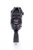 A rear view of a black inline skate with pink accents. Voir les images du produit