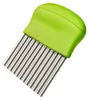 A single potato cutter with a green handle and silver blades. Produktbild-Vorschau