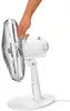 Seitenansicht des Unold TISCHVENTILATOR SILVERLINE 30 cm, eines weißen elektrischen Tischventilators Anteprima dell’immagine prodotto