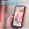 A hand holding a smartphone with a black case, showcasing its slim profile. Produktbild-Vorschau