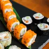 Zestaw sushi dla dwojga z 13 akcesoriami - Idealny prezent Podgląd zdjęcia produktu 7
