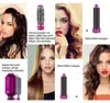 Lila und silberne Haarstylingbürste mit verschiedenen Aufsätzen, gezeigt in einer Collage mit Frauen, die ihre Haare stylen Voir les images du produit