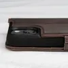 TORRO - Custodia in pelle per iPhone 14 (funzione stand) - Anteprima dell’immagine prodotto 4