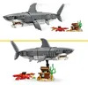 LEGO Creator 3-in-1-Set Wilder Hai mit Schatztruhe - Produktbild-Vorschau 24