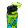 Close-up of a water bottle with a soccer-themed design. Anteprima dell’immagine prodotto