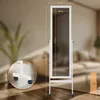A full-length mirror with dimensions shown is displayed in a room setting. Anteprima dell’immagine prodotto