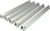 A set of five metal heat shields for a grill, arranged diagonally on a white background. Anteprima dell’immagine prodotto