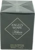 A close-up of a perfume box. Podgląd zdjęcia produktu