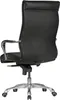 The back view of a black executive office chair with a chrome base and wheels, set against a white background. Produktbild-Vorschau