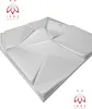 A white 3D wall panel with a geometric design, presented on a white background with logos in the corners. Anteprima dell’immagine prodotto