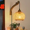Wandleuchte aus Holz, runder Korbschirm mit Kabel, Schalter Produktbild-Vorschau 10