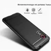 A black phone case with a brushed texture is shown at an angle, with marketing icons and text above it. Produktbild-Vorschau