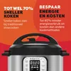 A close-up of an Instant Pot multicooker with marketing text overlayed on an orange and red background. Produktbild-Vorschau