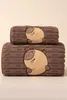 2er Set Kinder Badetücher Capybara 70x140 + 35x75 cm – Produktbild-Vorschau 7