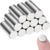 Mini-aimants – 100 pièces – Aimants – 8 x 2 mm – Force Voir les images du produit 1