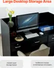 A black reception desk with a computer, keyboard, mouse, and flowers. Anteprima dell’immagine prodotto