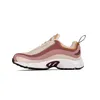 A side view of a single Reebok shoe against a white background. Anteprima dell’immagine prodotto