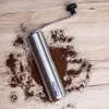 Intirilife Kaffeemühle in SILBER – Manuelle Mühle zum Produktbild-Vorschau 5