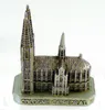A miniature model of the Cologne Cathedral on a white background. Produktbild-Vorschau