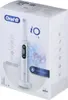 The image shows the retail packaging of an Oral-B electric toothbrush. Náhled obrázku produktu