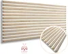 A panel with horizontal wooden slats on a white background, with a close-up inset. Anteprima dell’immagine prodotto