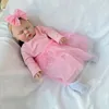 Muñeca de algodón de 60 cm, con los ojos cerrados, pelo Vista previa de la imagen del producto 1