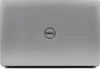 The back of a closed silver Dell laptop. Produktbild-Vorschau