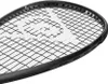 A close-up view of the strings and frame of a black squash racket. Produktbild-Vorschau