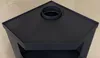 A close-up, top-down view of a black corner fireplace. Anteprima dell’immagine prodotto