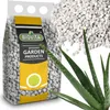 A bag of gravel and an aloe vera plant. Produktbild-Vorschau