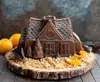 Nordic Ware - Gingerbread House Bundt Pan Voir les images du produit 9