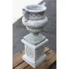 Schöne Amphore mit Sockel Steinguss Frostfest Produktbild-Vorschau 4