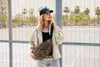 reisenthel Umhängetasche Moonbag Leo Fake Fur braun Produktbild-Vorschau 30