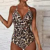 Costume da bagno modellante - costume intero da donna - Anteprima dell’immagine prodotto 4