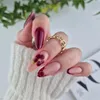 Yoshi | Hybridný lak na nechty – 155 Crimbo – Hybridný Náhľad obrázku produktu 3