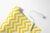Vliestapete Zickzack Chevron Wohnzimmer 2x2,5 Weiß-Gelb Produktbild-Vorschau 6