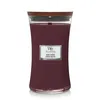 A WoodWick Black Cherry candle in a glass jar with a wooden lid, presented on a white background. Náhled obrázku produktu